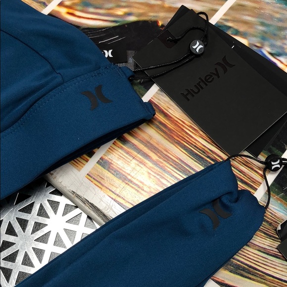 🔥HURLEY- BIKINI SET🔥 - Picture 2 of 6